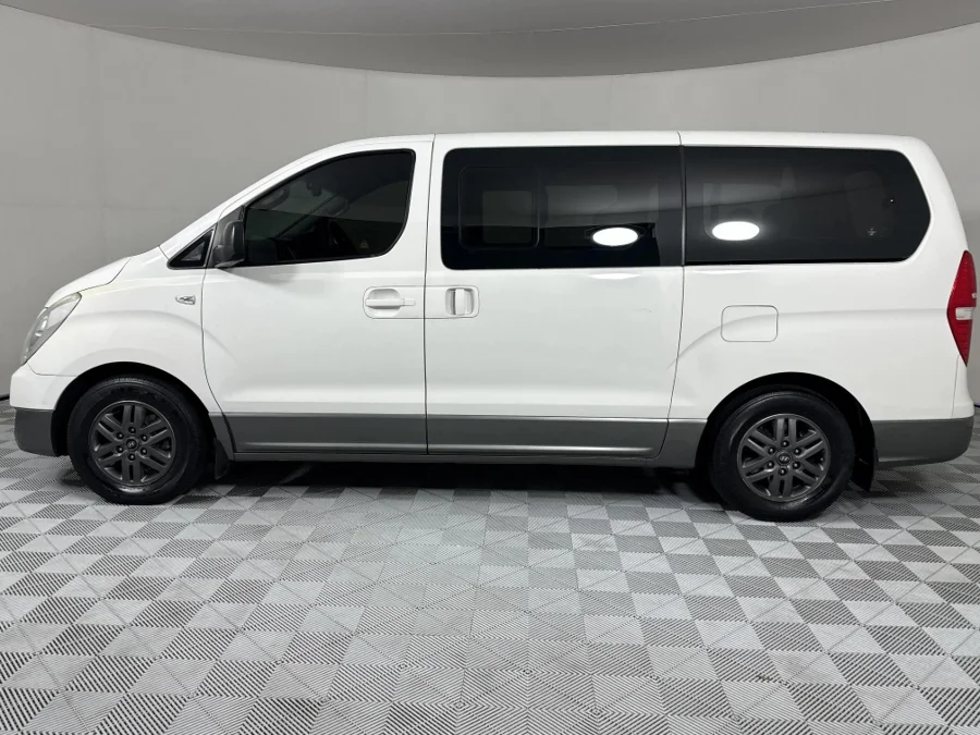 Used 2018 Hyundai H-1 2.5VGTi bus Elite 9-seater - WeBuyCars Vereeniging