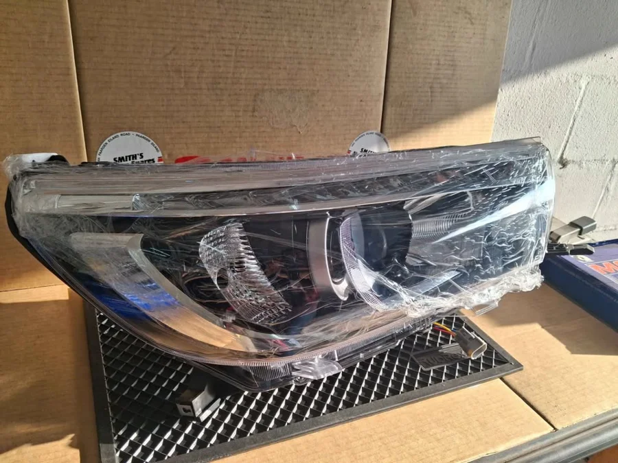 Toyota Hilux Gd6 projector Headlights - Smiths Motor Spares