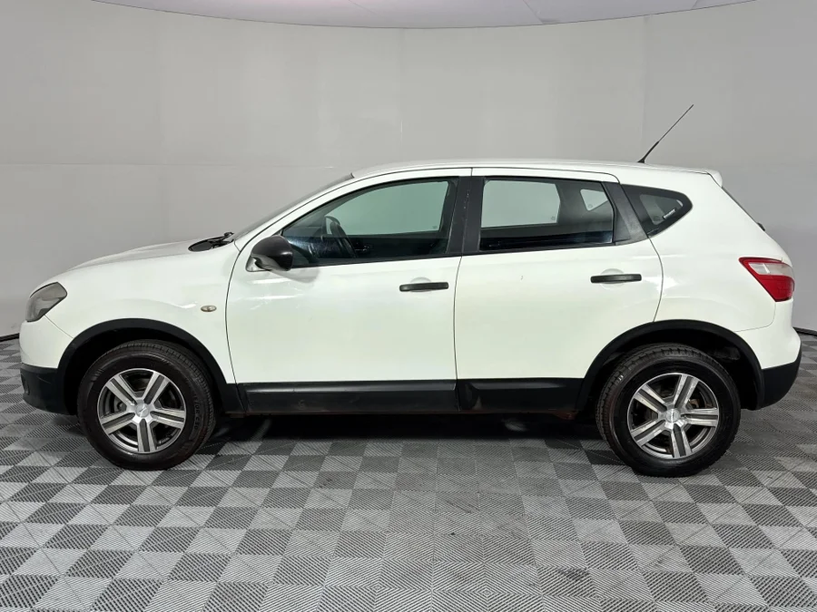 Used 2013 Nissan Qashqai 1.6 Visia - WeBuyCars Germiston