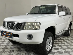 Used 2010 Nissan Patrol 4.8 GRX 4x4 Used 2010 Nissan Patrol 4.8 GRX 4x4
