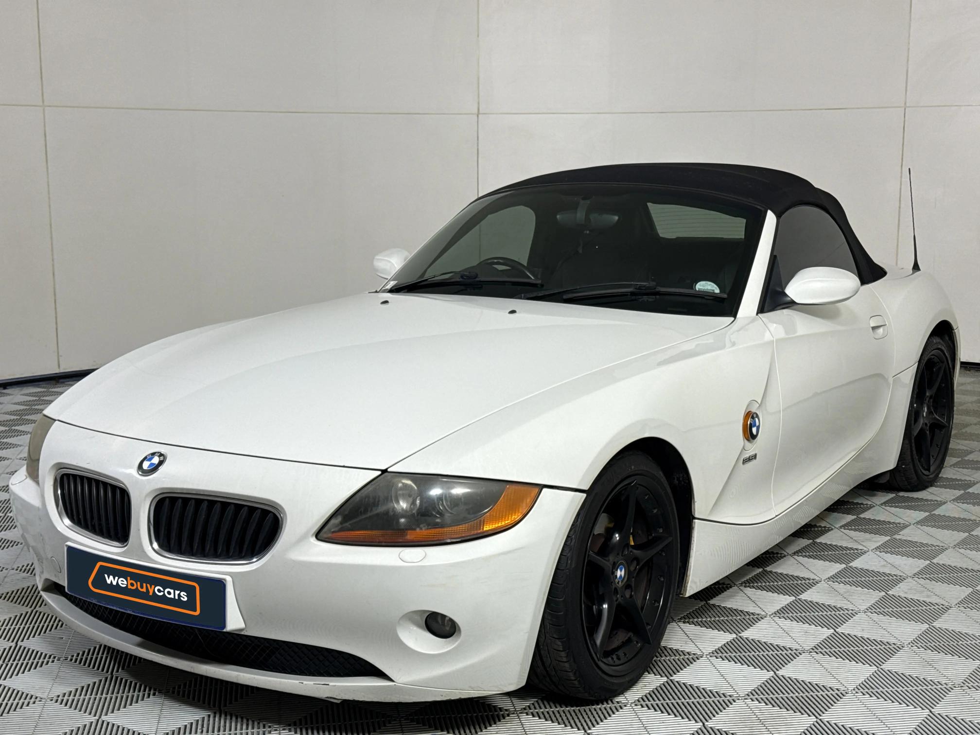 Used 2004 BMW Z4 2.5i steptronic