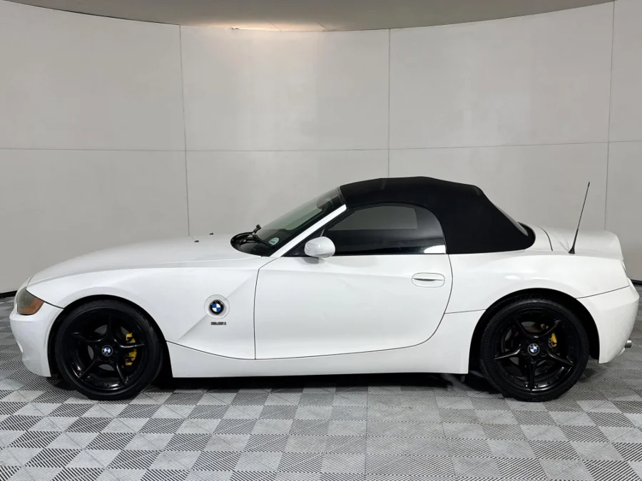 Used 2004 BMW Z4 2.5i steptronic - WeBuyCars Midstream Used 2004 BMW Z4 2.5i steptronic - WeBuyCars Midstream