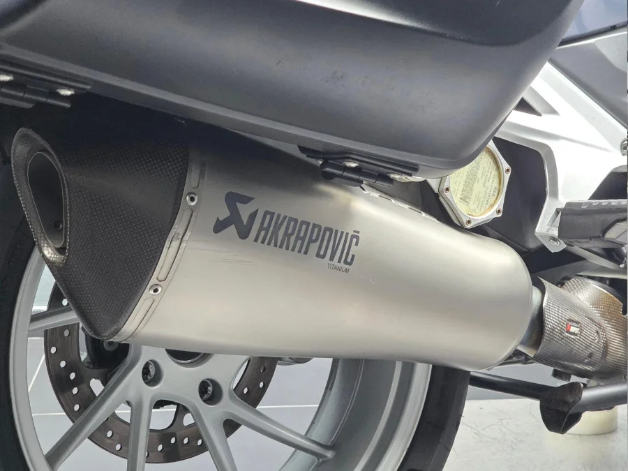 Used 2015 BMW R1200 RT LC - Bikeshop Boksburg Used 2015 BMW R1200 RT LC - Bikeshop Boksburg