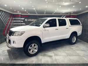 Used 2012 Toyota Hilux 2.5D-4D double cab 4x4 SRX Used 2012 Toyota Hilux 2.5D-4D double cab 4x4 SRX