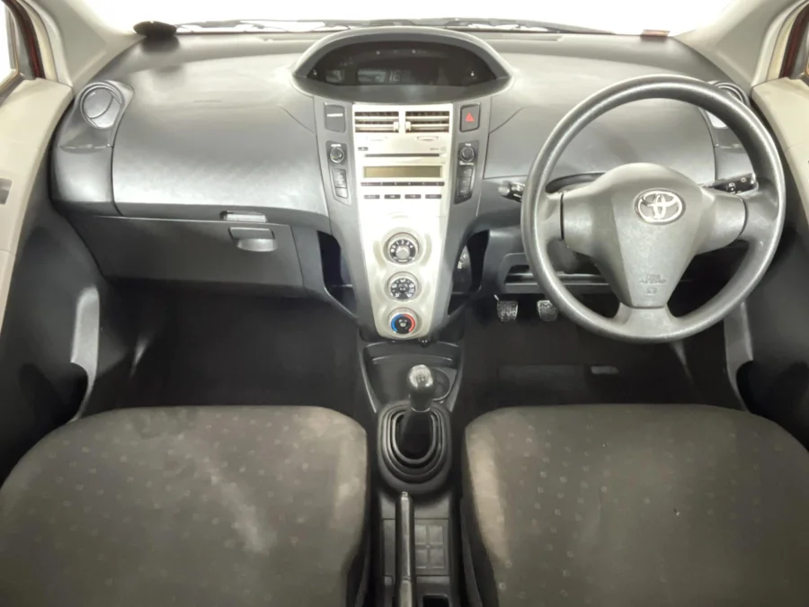 Used 2006 Toyota Yaris 1.3 5-door T3+ - WeBuyCars Polokwane Used 2006 Toyota Yaris 1.3 5-door T3+ - WeBuyCars Polokwane
