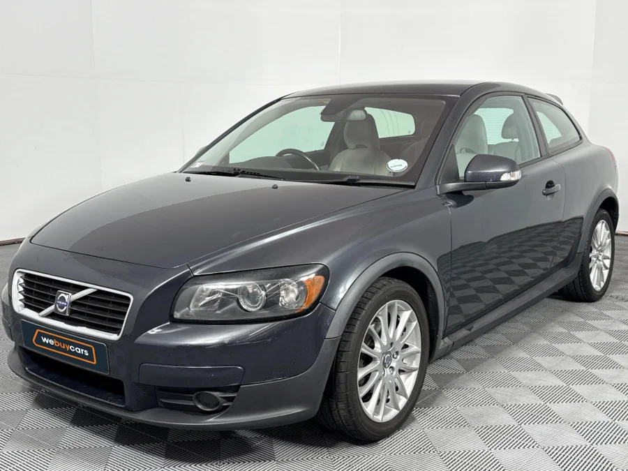 Used 2010 Volvo C30 2.0 - WeBuyCars Lansdowne Used 2010 Volvo C30 2.0 - WeBuyCars Lansdowne