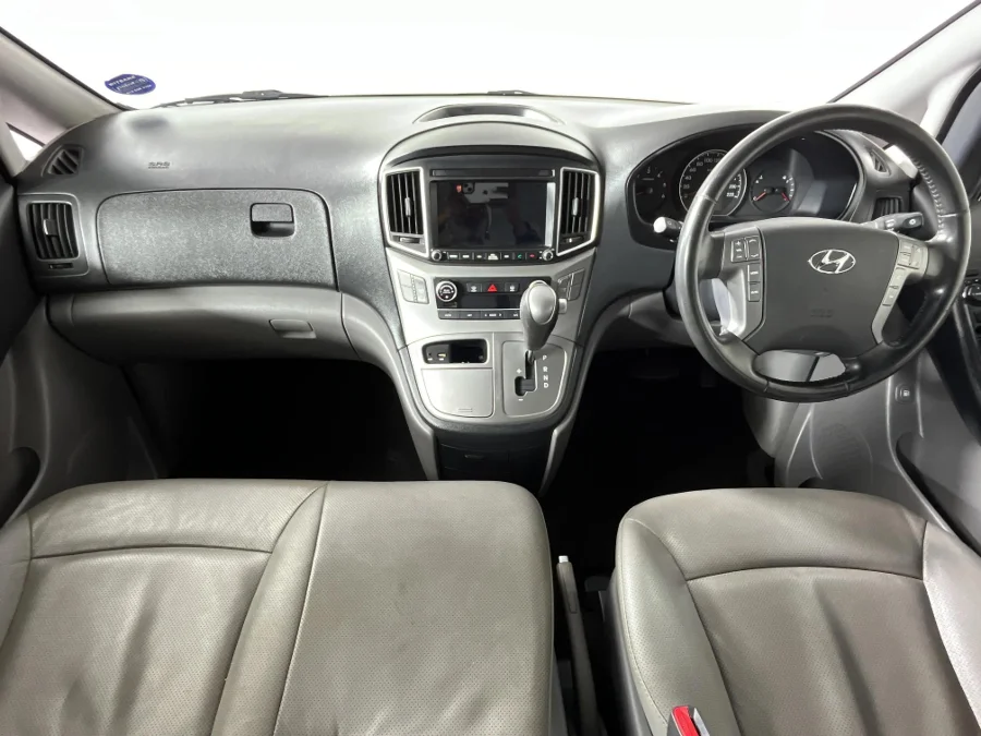 Used 2018 Hyundai H-1 2.5VGTi bus Elite 9-seater - WeBuyCars Witbank Used 2018 Hyundai H-1 2.5VGTi bus Elite 9-seater - WeBuyCars Witbank