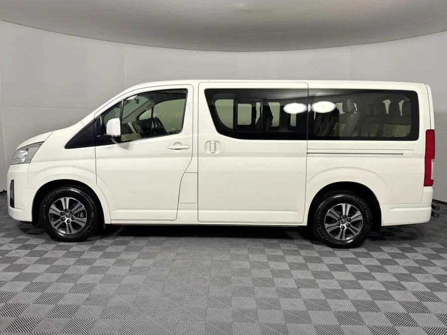 Used 2022 Toyota Quantum 2.8 LWB bus 11-seater GL - WeBuyCars Montana Used 2022 Toyota Quantum 2.8 LWB bus 11-seater GL - WeBuyCars Montana