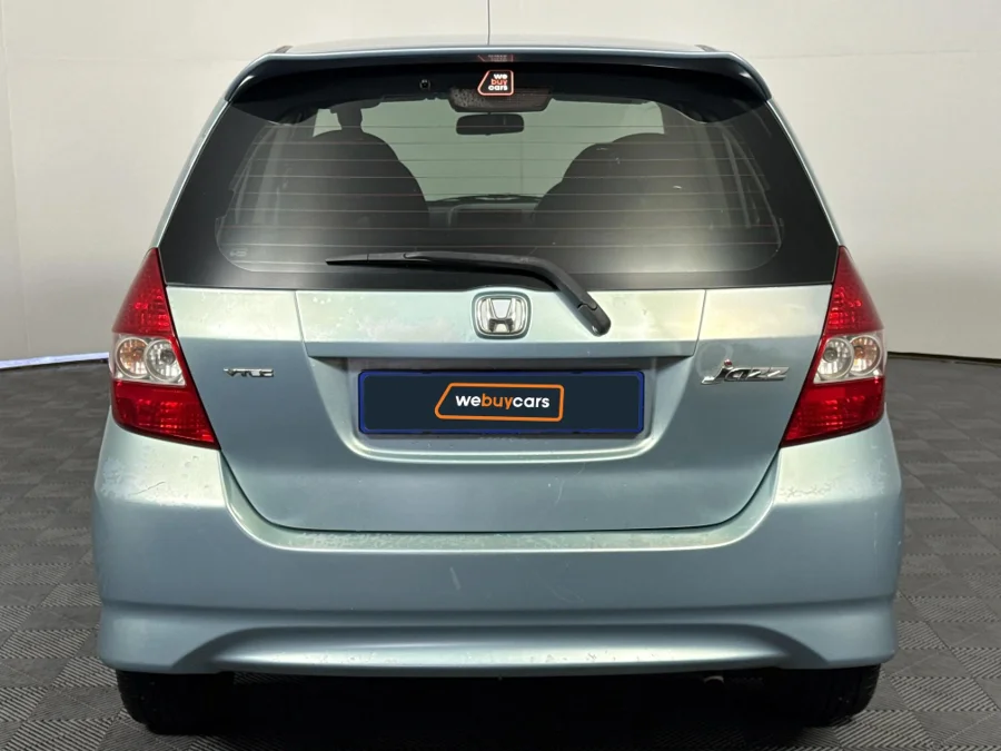Preloaded Image 18