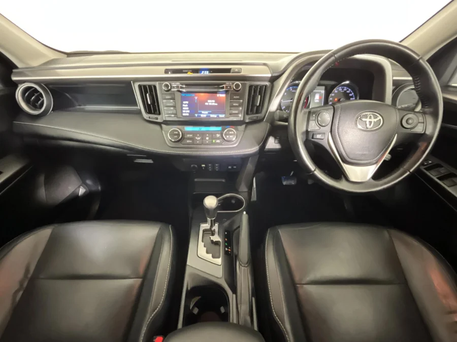 Used 2017 Toyota RAV4 2.2D-4D AWD VX - WeBuyCars The Dome Used 2017 Toyota RAV4 2.2D-4D AWD VX - WeBuyCars The Dome