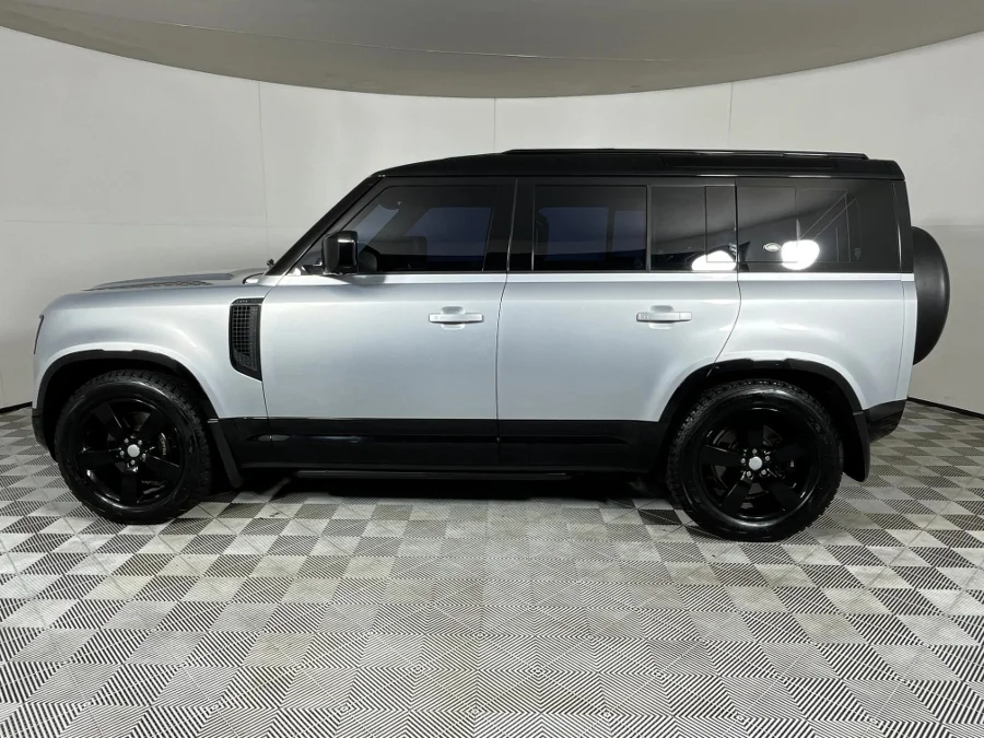 Used 2021 Land Rover Defender 110 D300 X-Dynamic HSE - WeBuyCars Silverlakes