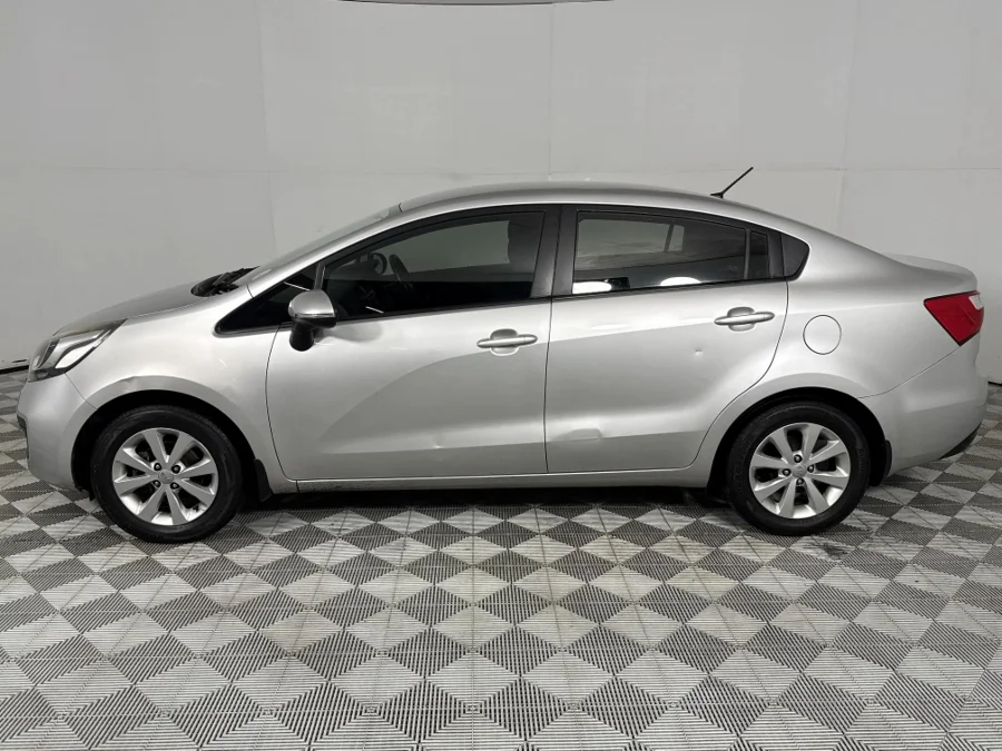 Used 2012 Kia Rio sedan 1.4 - WeBuyCars Lansdowne Used 2012 Kia Rio sedan 1.4 - WeBuyCars Lansdowne