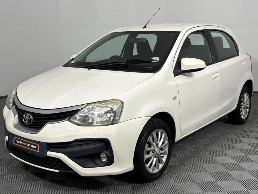 Used 2018 Toyota Etios hatch 1.5 Sprint - WeBuyCars Lansdowne Used 2018 Toyota Etios hatch 1.5 Sprint - WeBuyCars Lansdowne