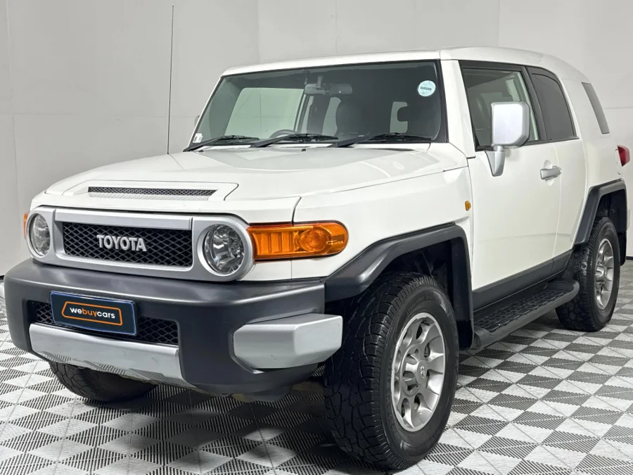 Used 2011 Toyota FJ Cruiser - WeBuyCars Pietermaritzburg Used 2011 Toyota FJ Cruiser - WeBuyCars Pietermaritzburg