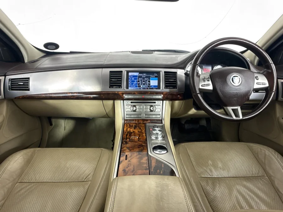 Used 2010 Jaguar XF 3.0 Premium Luxury - WeBuyCars Gqeberha Used 2010 Jaguar XF 3.0 Premium Luxury - WeBuyCars Gqeberha