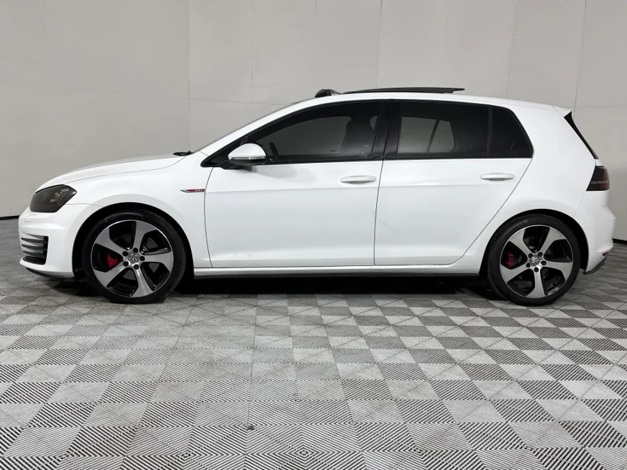 Used 2014 Volkswagen Golf GTI auto - WeBuyCars Pietermaritzburg Used 2014 Volkswagen Golf GTI auto - WeBuyCars Pietermaritzburg