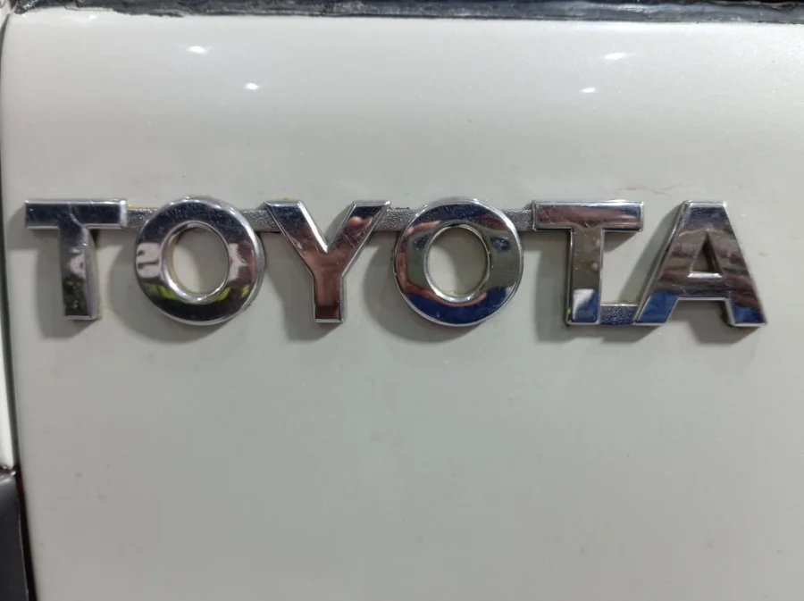 Used 2015 Toyota Hilux 3.0D-4D double cab Raider Heritage Edition auto - H2Cars Used 2015 Toyota Hilux 3.0D-4D double cab Raider Heritage Edition auto - H2Cars