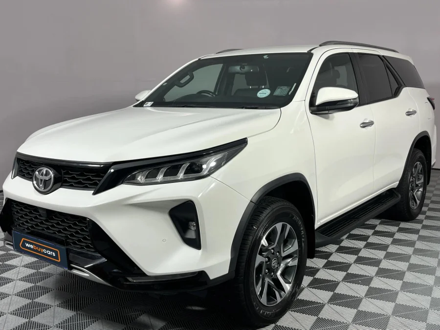 Used 2025 Toyota Fortuner 2.8GD-6 - WeBuyCars Lansdowne Used 2025 Toyota Fortuner 2.8GD-6 - WeBuyCars Lansdowne
