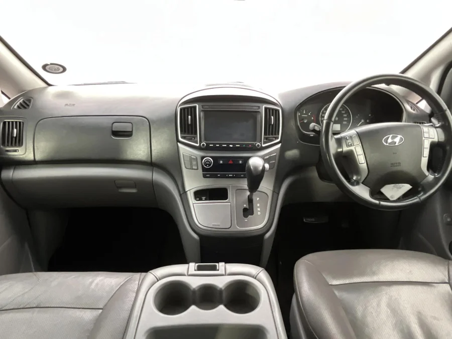 Used 2020 Hyundai H-1 2.5VGTi bus Elite 9-seater - WeBuyCars Germiston