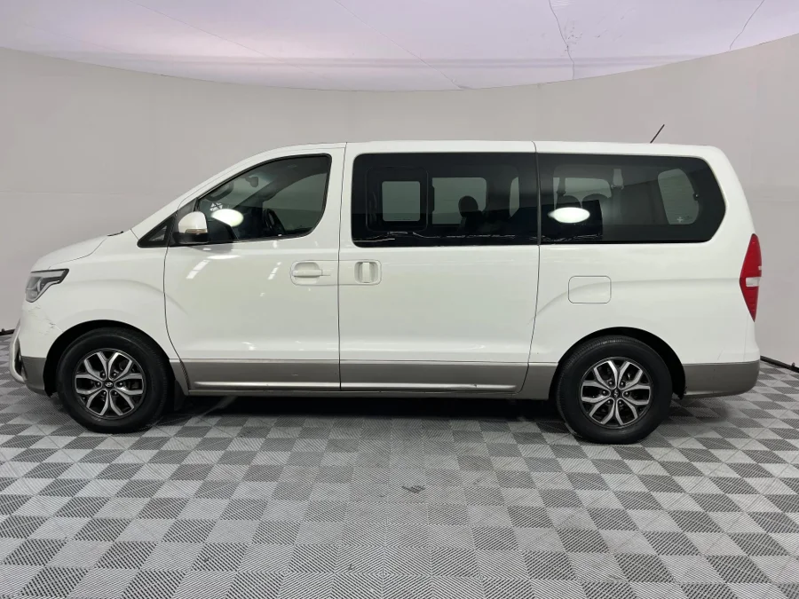 Used 2020 Hyundai H-1 2.5VGTi bus Elite 9-seater - WeBuyCars Germiston