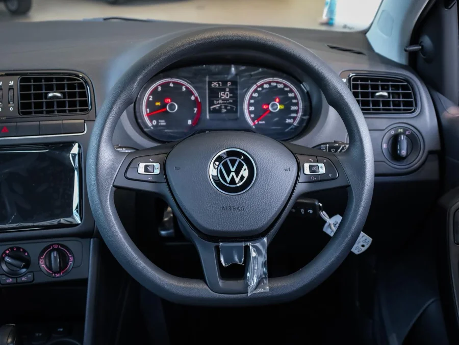 New 2026 Volkswagen Polo Vivo hatch 1.4 Life - VW Melrose Arch