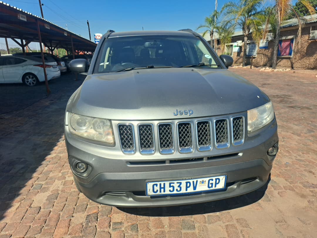 Used 2012 Jeep Compass 2.0L Limited auto CVT