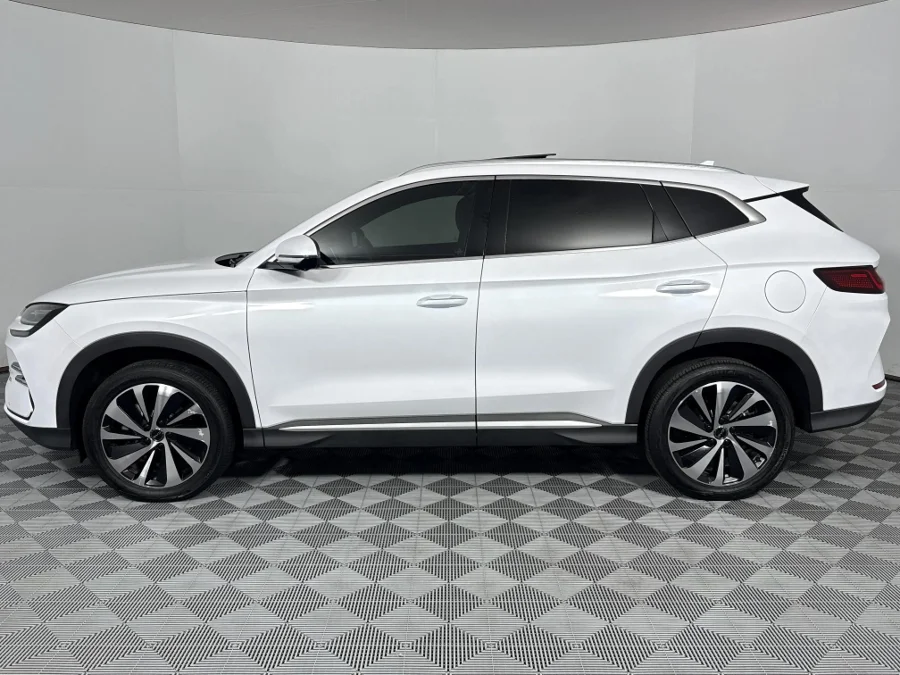 Used 2025 BYD Sealion 6 Premium AWD - WeBuyCars Richmond Used 2025 BYD Sealion 6 Premium AWD - WeBuyCars Richmond