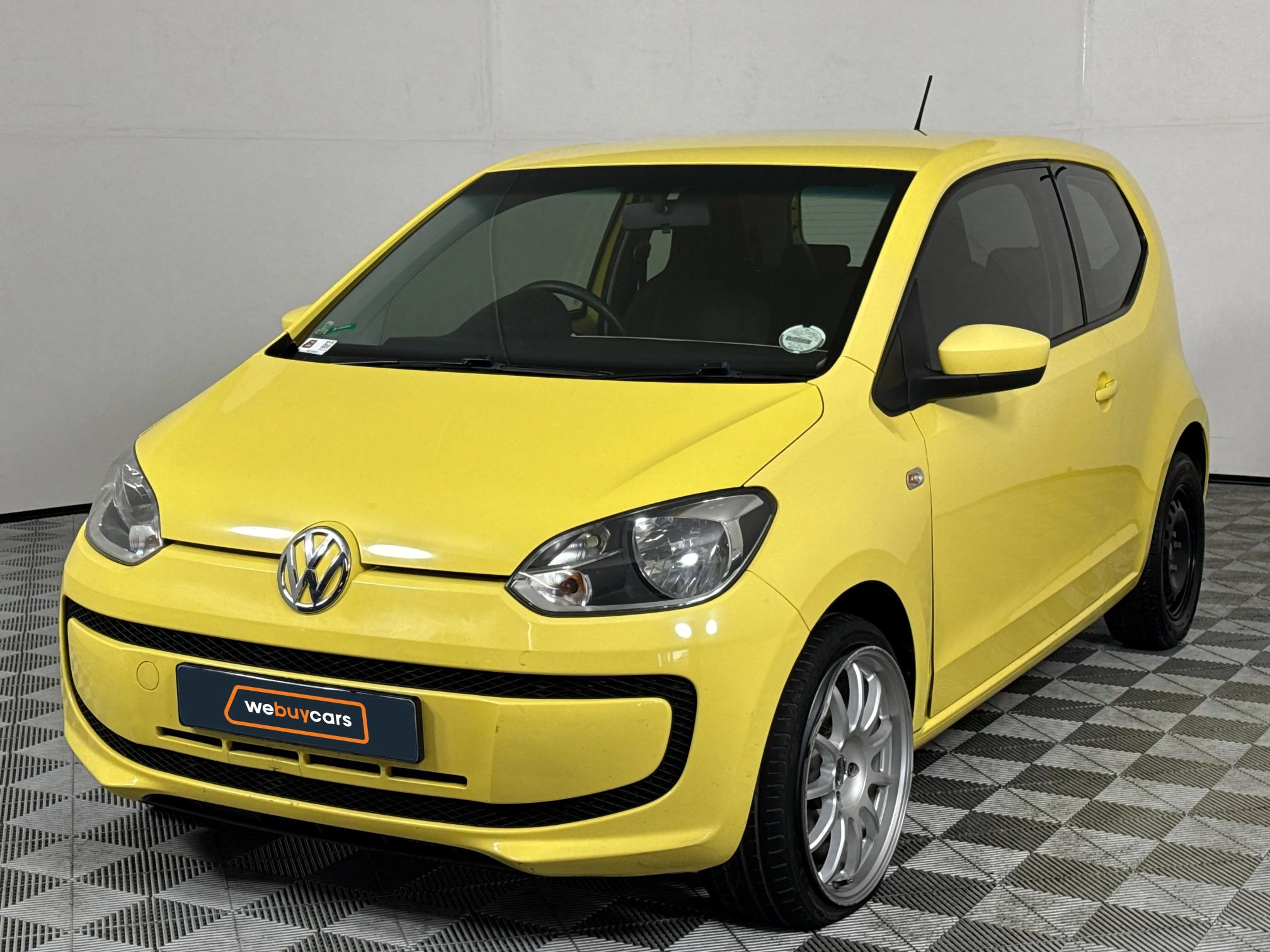 Used 2015 Volkswagen up! club up! 3-door 1.0