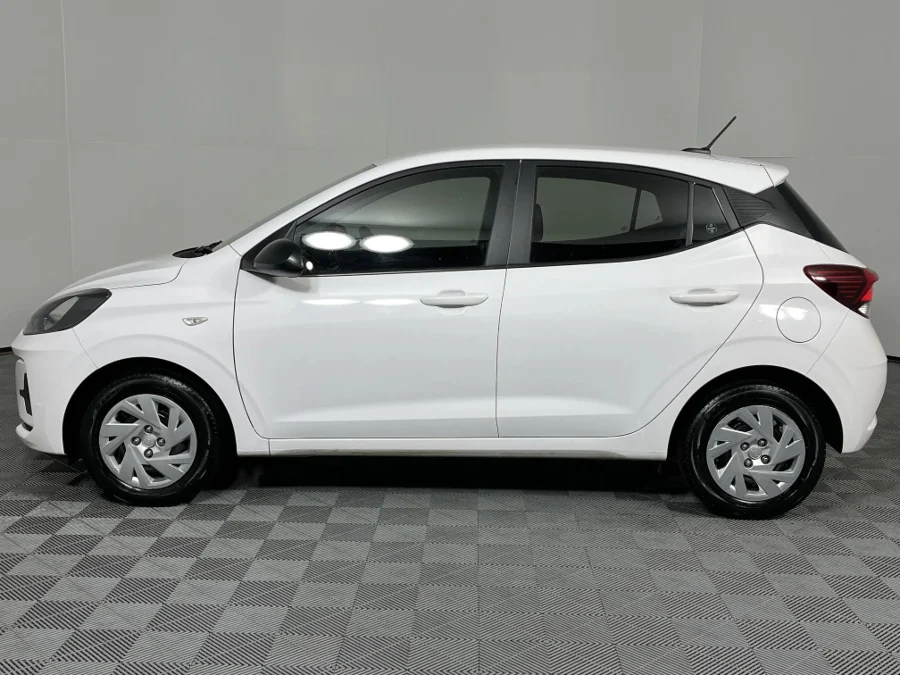 Used 2023 Hyundai Grand i10 1.2 Premium hatch - WeBuyCars Montana Used 2023 Hyundai Grand i10 1.2 Premium hatch - WeBuyCars Montana