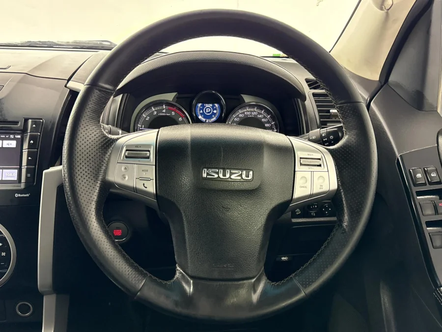 Used 2019 Isuzu mu-X 3.0 - WeBuyCars Montana Used 2019 Isuzu mu-X 3.0 - WeBuyCars Montana