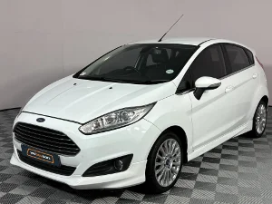 Used 2016 Ford Fiesta 5-door 1.0T Titanium auto