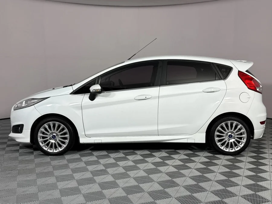 Used 2016 Ford Fiesta 5-door 1.0T Titanium auto - WeBuyCars Brackenfell Cape Town Used 2016 Ford Fiesta 5-door 1.0T Titanium auto - WeBuyCars Brackenfell Cape Town