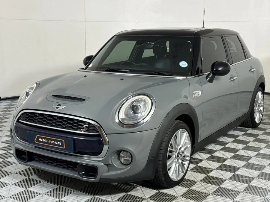 Used 2017 MINI Hatch Cooper S Hatch 5-door Seven 7 auto - WeBuyCars Midstream Used 2017 MINI Hatch Cooper S Hatch 5-door Seven 7 auto - WeBuyCars Midstream