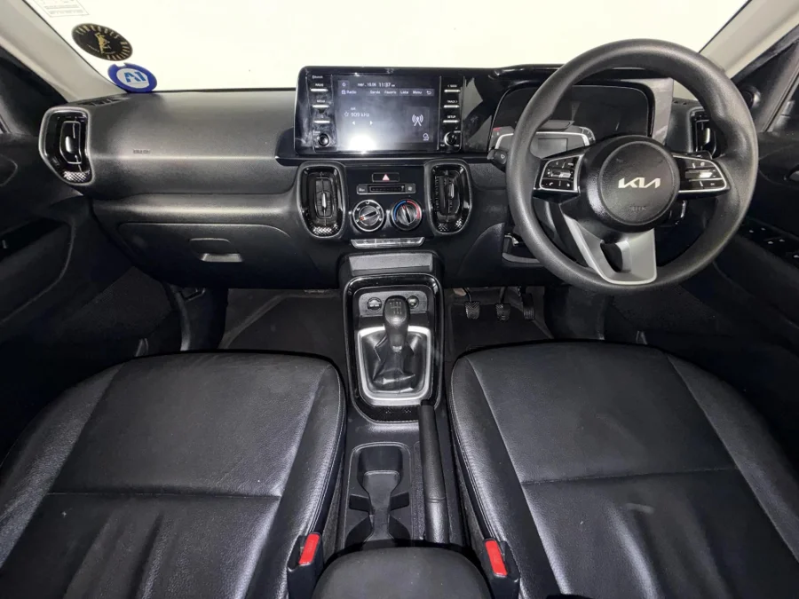 Used 2022 Kia Sonet 1.5 LX manual - WeBuyCars Durban