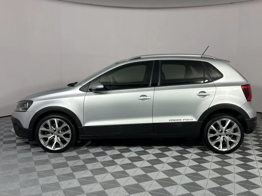 Used 2014 Volkswagen Cross Polo 1.2TSI - WeBuyCars Lansdowne Used 2014 Volkswagen Cross Polo 1.2TSI - WeBuyCars Lansdowne