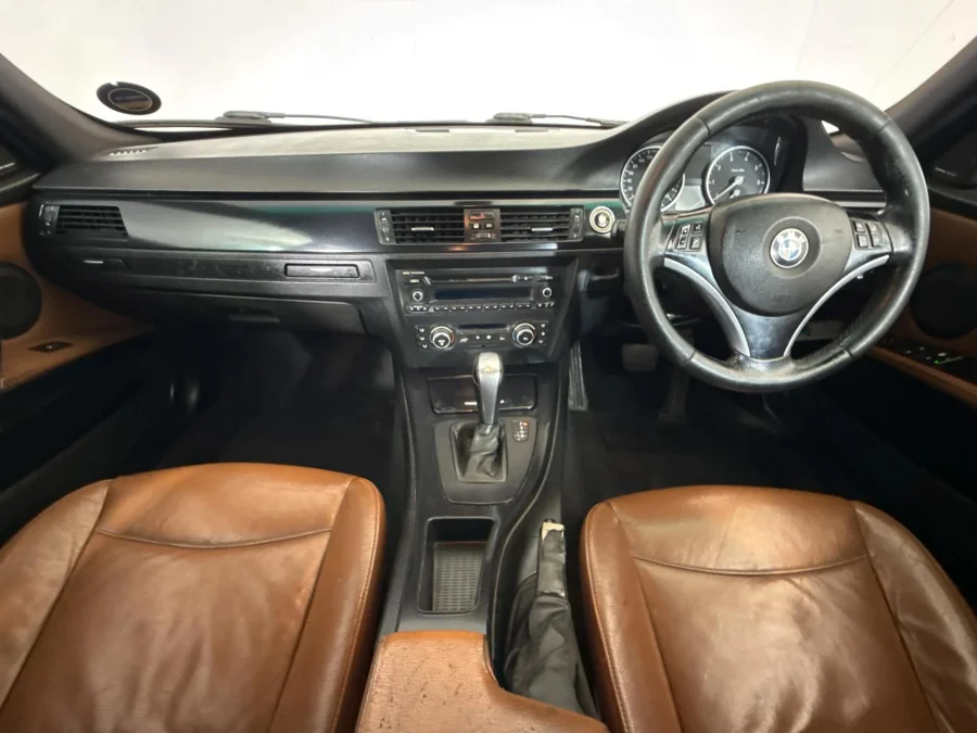 Used 2011 BMW 3 Series 320i auto - WeBuyCars JHB South Used 2011 BMW 3 Series 320i auto - WeBuyCars JHB South