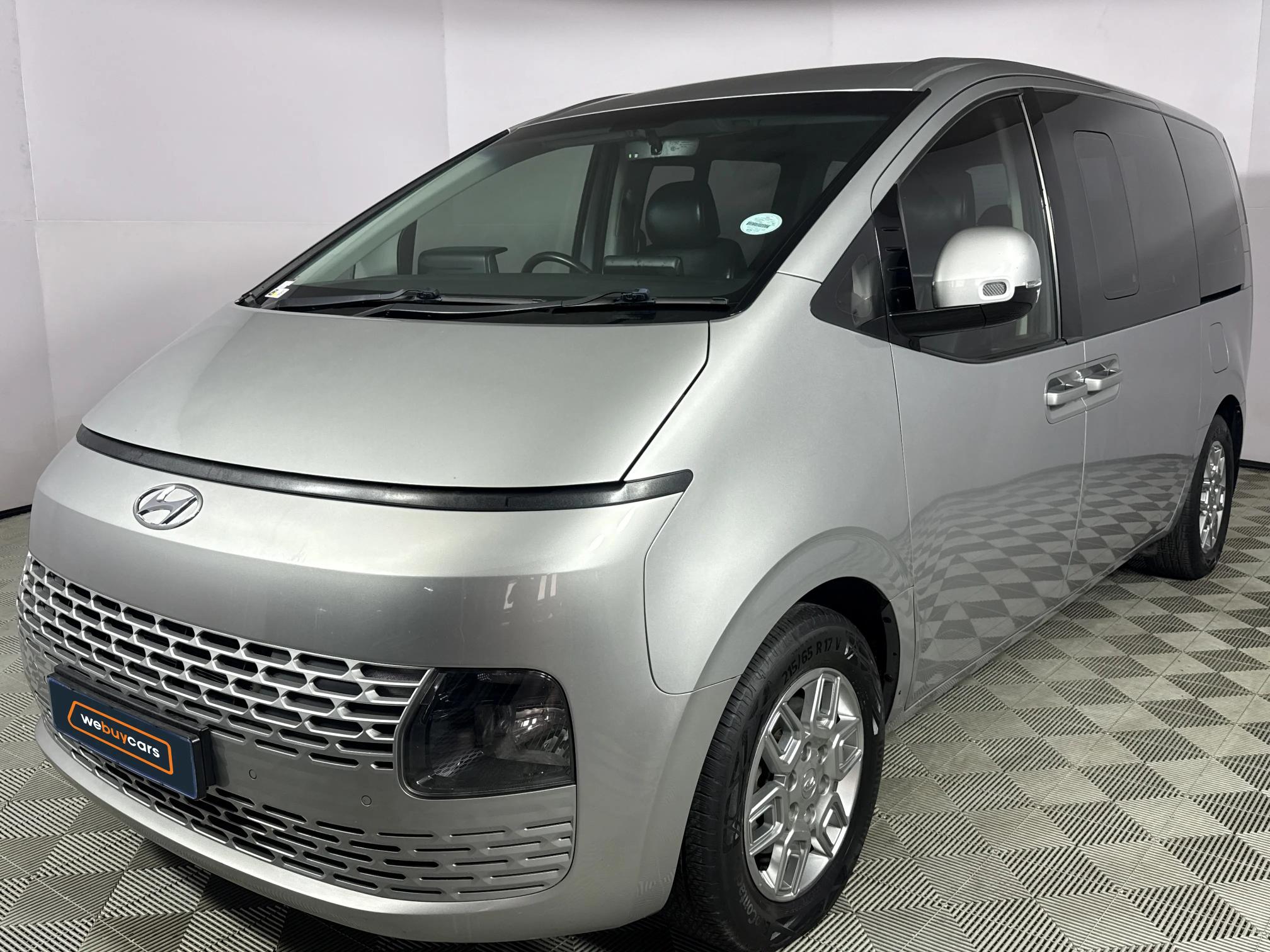 Used 2022 Hyundai Staria 2.2D Executive 9-seater
