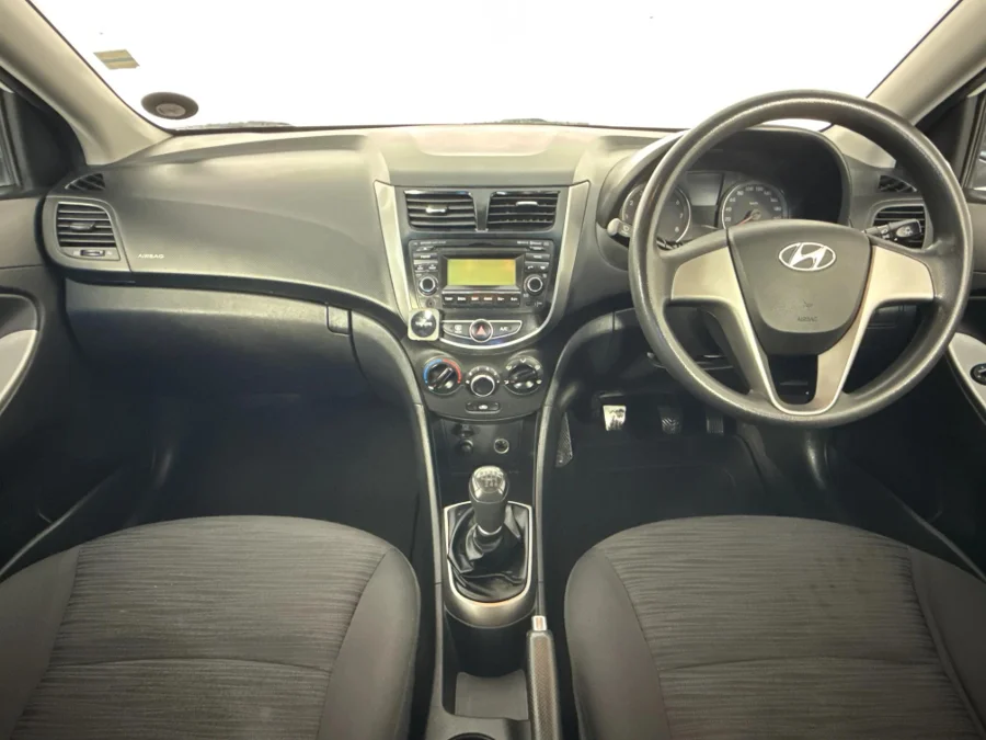 Used 2016 Hyundai Accent sedan 1.6 Motion - WeBuyCars George Used 2016 Hyundai Accent sedan 1.6 Motion - WeBuyCars George