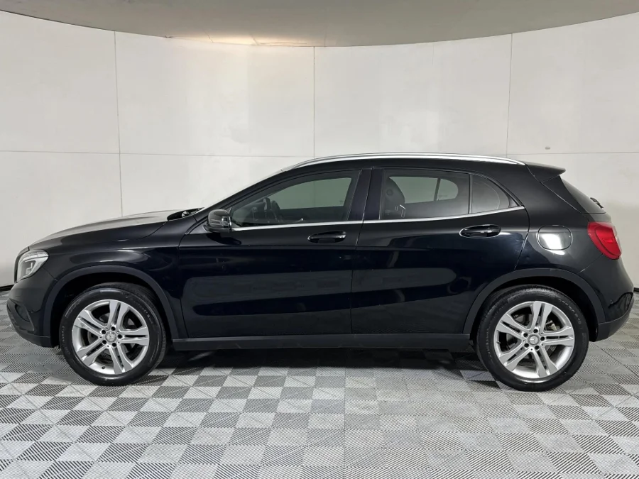 Used 2015 Mercedes-Benz GLA 200d auto - WeBuyCars Midstream Used 2015 Mercedes-Benz GLA 200d auto - WeBuyCars Midstream