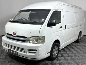 Used 2010 Toyota Quantum 2.7 S-Long panel van Used 2010 Toyota Quantum 2.7 S-Long panel van