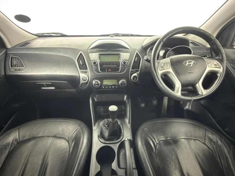 Used 2011 Hyundai ix35 2.0 Executive - WeBuyCars Lansdowne Used 2011 Hyundai ix35 2.0 Executive - WeBuyCars Lansdowne