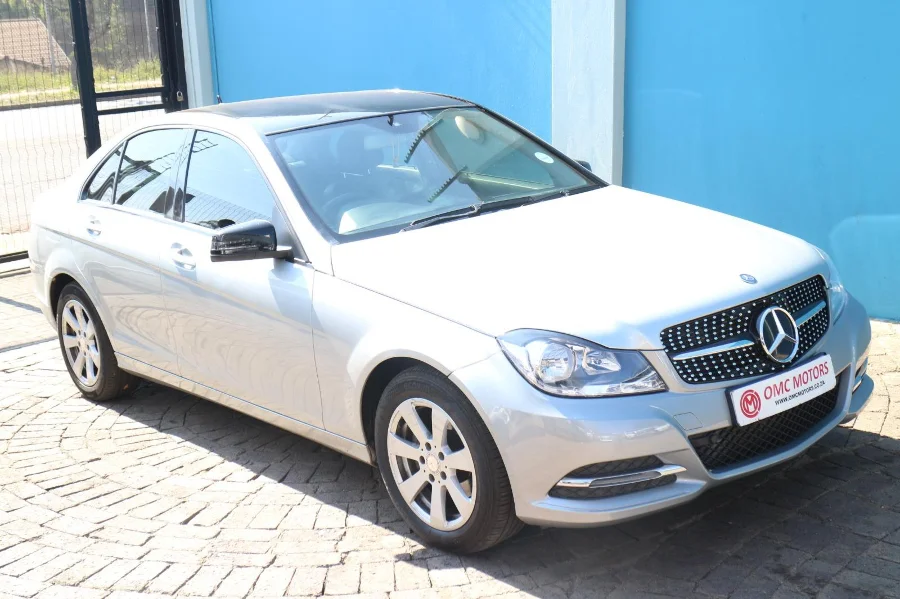 Used 2011 Mercedes-Benz C-Class C180 Elegance auto - OMC Motors Used 2011 Mercedes-Benz C-Class C180 Elegance auto - OMC Motors