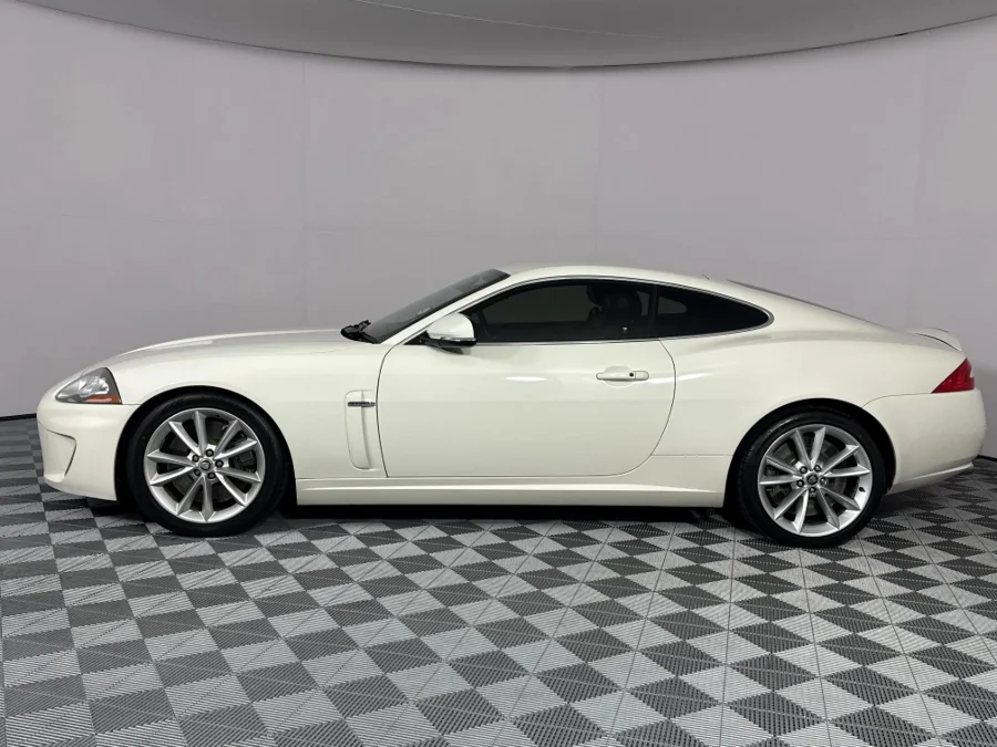 Used 2009 Jaguar XK R coupe - WeBuyCars Lansdowne Used 2009 Jaguar XK R coupe - WeBuyCars Lansdowne