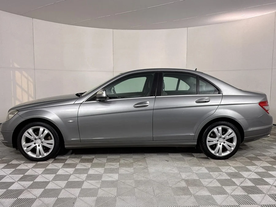 Used 2008 Mercedes-Benz C-Class C220CDI Classic - WeBuyCars Polokwane Used 2008 Mercedes-Benz C-Class C220CDI Classic - WeBuyCars Polokwane