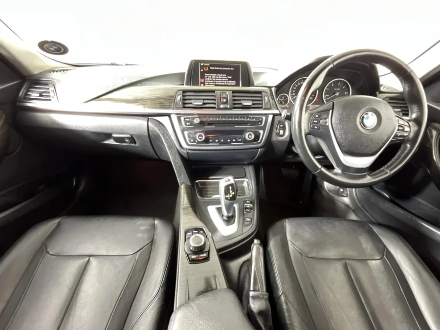 Used 2014 BMW 3 Series 320d Luxury sports-auto - WeBuyCars Witbank Used 2014 BMW 3 Series 320d Luxury sports-auto - WeBuyCars Witbank