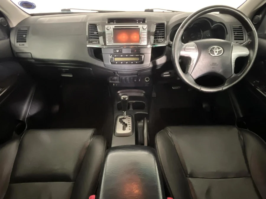 Used 2014 Toyota Fortuner 3.0D-4D Limited auto - WeBuyCars Silverlakes Used 2014 Toyota Fortuner 3.0D-4D Limited auto - WeBuyCars Silverlakes