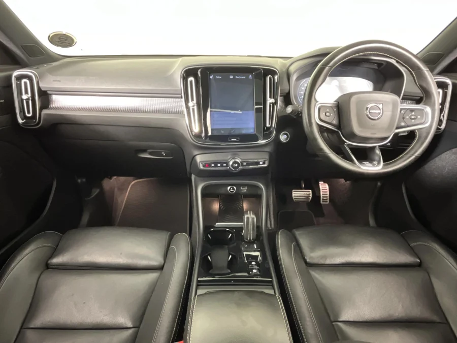 Used 2018 Volvo XC40 T5 AWD R-Design - WeBuyCars The Dome Used 2018 Volvo XC40 T5 AWD R-Design - WeBuyCars The Dome