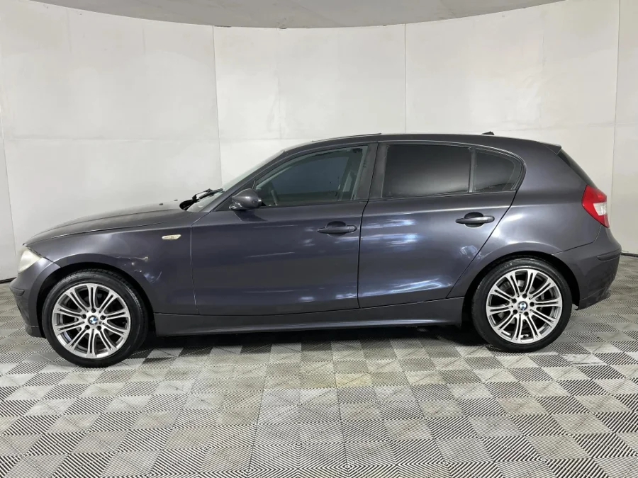 Used 2006 BMW 1 Series 120i 5-door steptronic - WeBuyCars The Dome