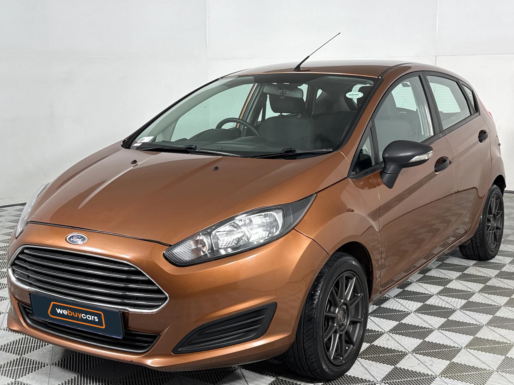 Used 2015 Ford Fiesta 5-door 1.0T Ambiente auto