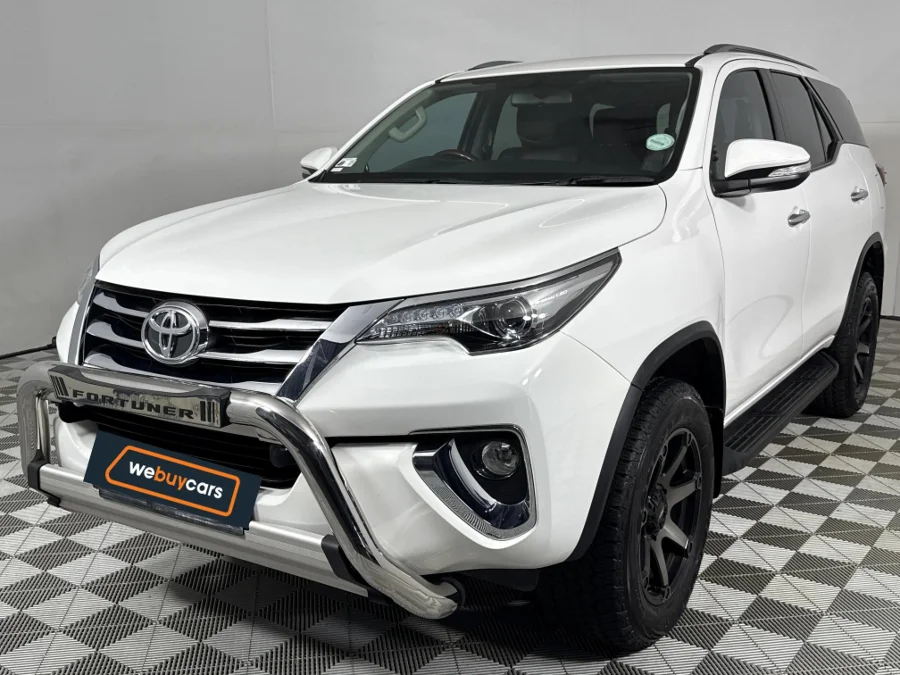 Used 2017 Toyota Fortuner 2.8GD-6 auto - WeBuyCars Silverlakes Used 2017 Toyota Fortuner 2.8GD-6 auto - WeBuyCars Silverlakes